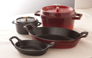Cookware | Are you thinking of Cookware such as Pots, Pans, knives or Dishes used for Cooking food? then you've clicked the right category. Cookware could be used in  frying, steaming, boiling, air drying, sautéing or grilling.