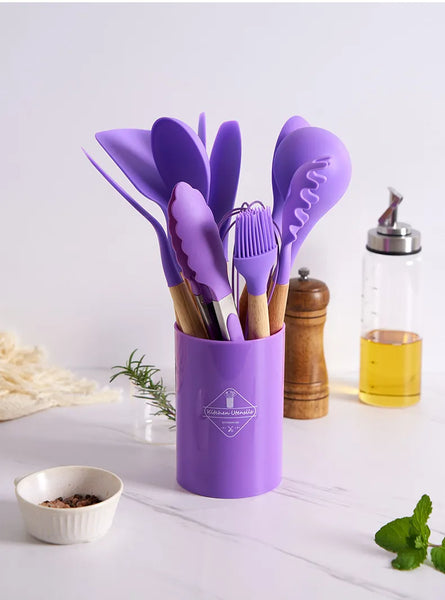 Ensemble de cuisine en bois et silicone