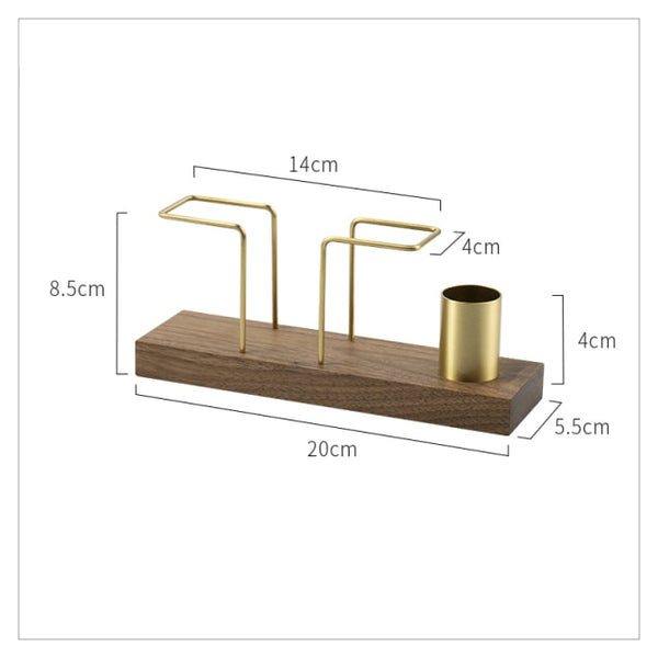 Servietten- und Zahnstocherhalter aus Holz.